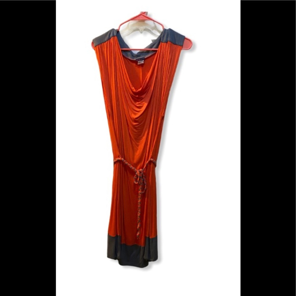 Agenda coral and gray dress